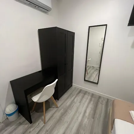 בית הארחה Beautiful In The Center Of