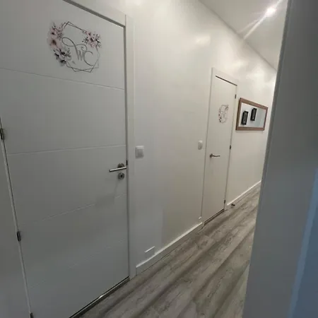 Beautiful In The Center Of リスボン